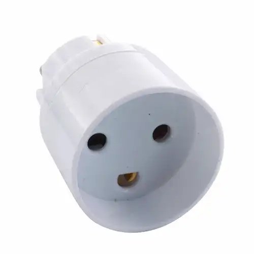 Hybrid Adapter   Schuko Med Jord Han Til Dk Med Jord Hun   Hvid fra Music2you