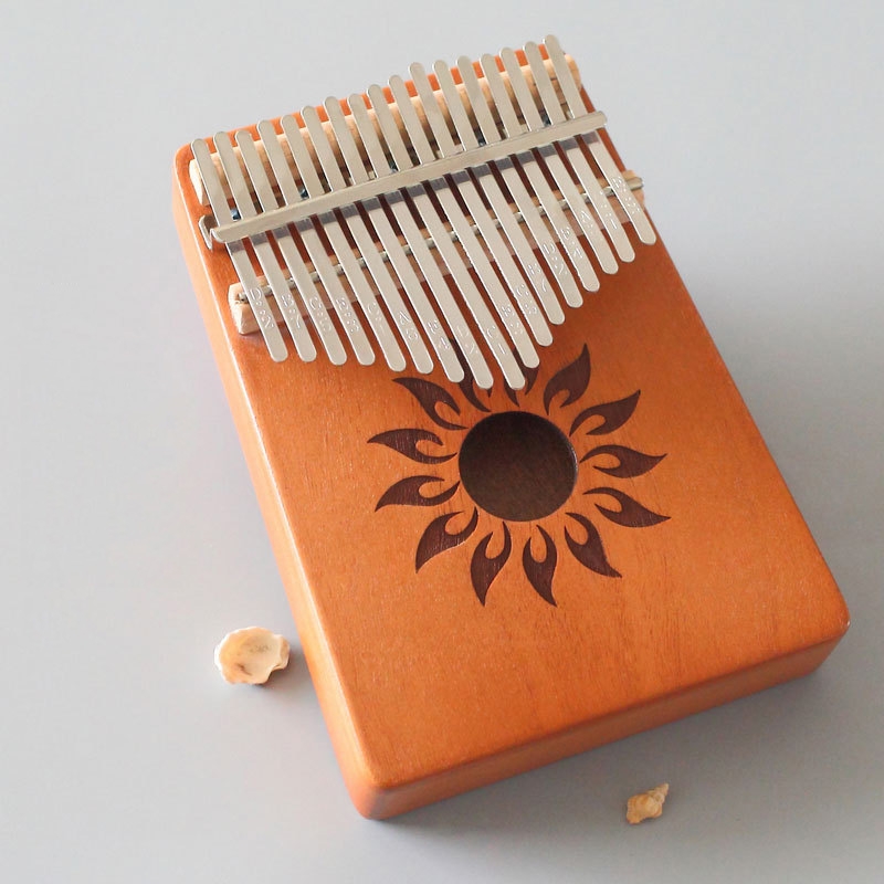 Kalimba I Solid Mahogni Med 17 Toner fra Music2you